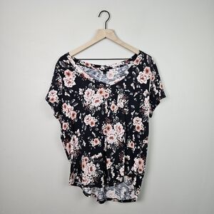 Torrid Floral Short Sleeve V Neck Tee 1